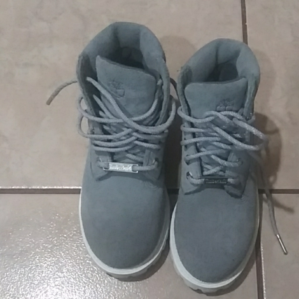 Timberland size 1 for boy